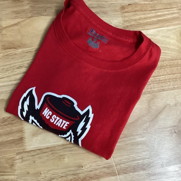 Mens Champion NC State Wolfpack Softball Short Sleeve T-shirt- Red- XL - Picture 2 of 8